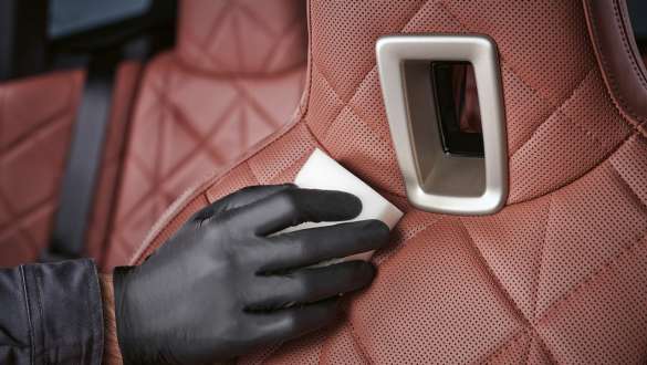 LEATHER & FABRIC PROTECTION LEATHER & FABRIC PROTECTION